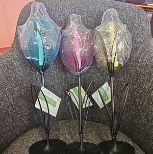 NWT Set Of 3 Outdoor Tulip Flower Oil Lamps Pink Yellow Blue The Spring Shop